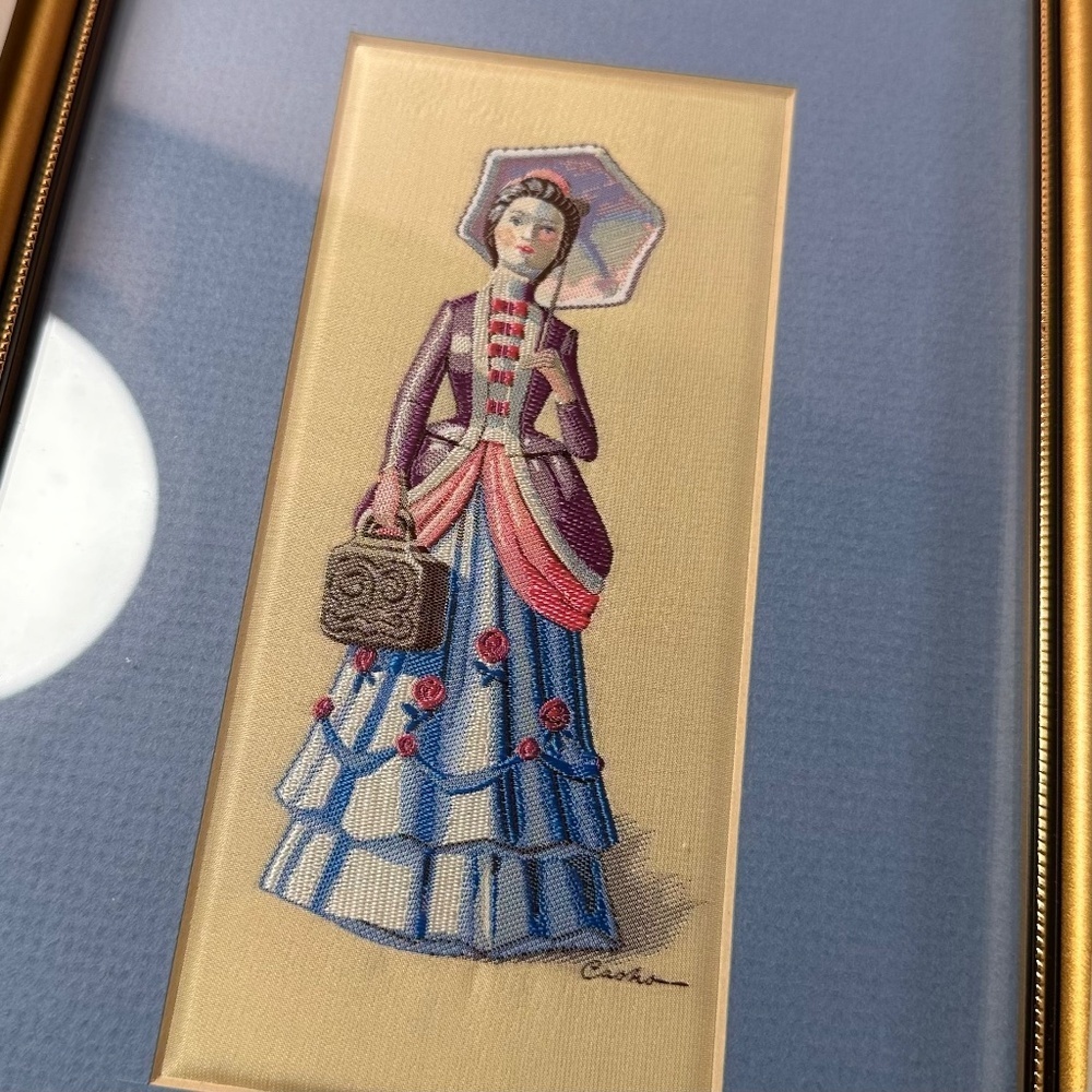 Vintage Cashs “Mrs. Albee” Silk & Rayon Woven Portrait – Framed Avon Collector - Picture 3 of 8